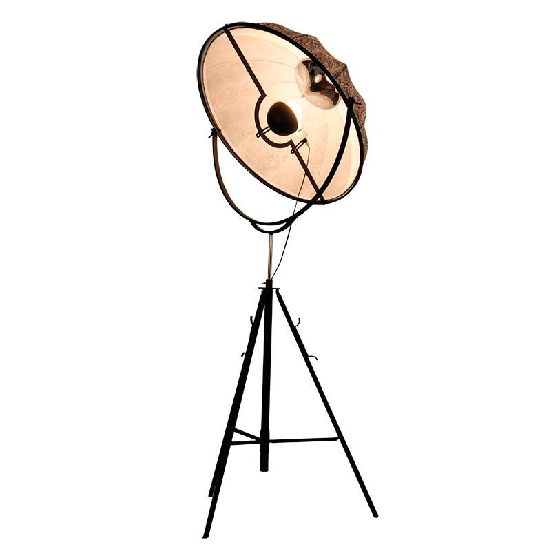 Modern Satellite Floor Lamp Studio